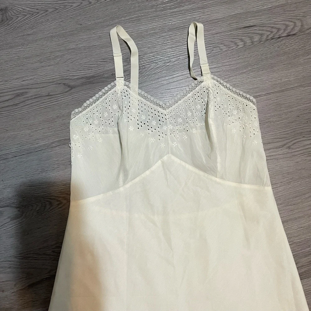 Vintage slip dress with lace trim - Picture 3 of 6